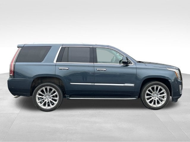 2020 Cadillac Escalade — rear three-quarter view