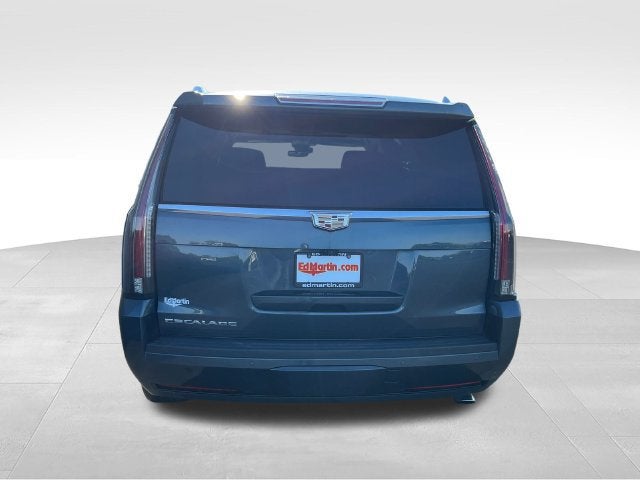 2020 Cadillac Escalade — detail view