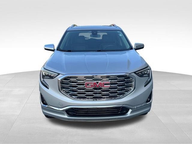 2018 GMC Terrain — side profile view
