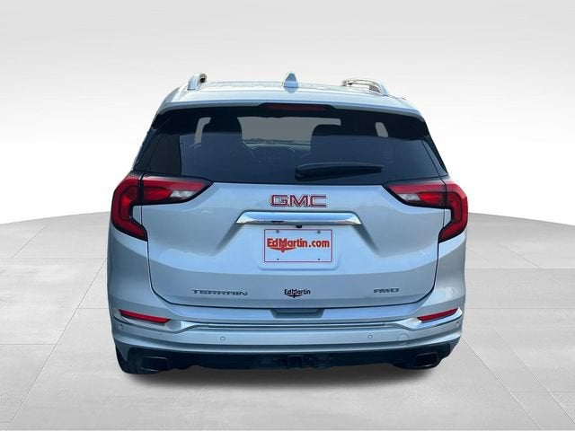 2018 GMC Terrain — detail view